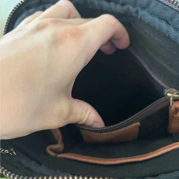 Genuine leather brown satchel crossbody - Picture 9 of 11